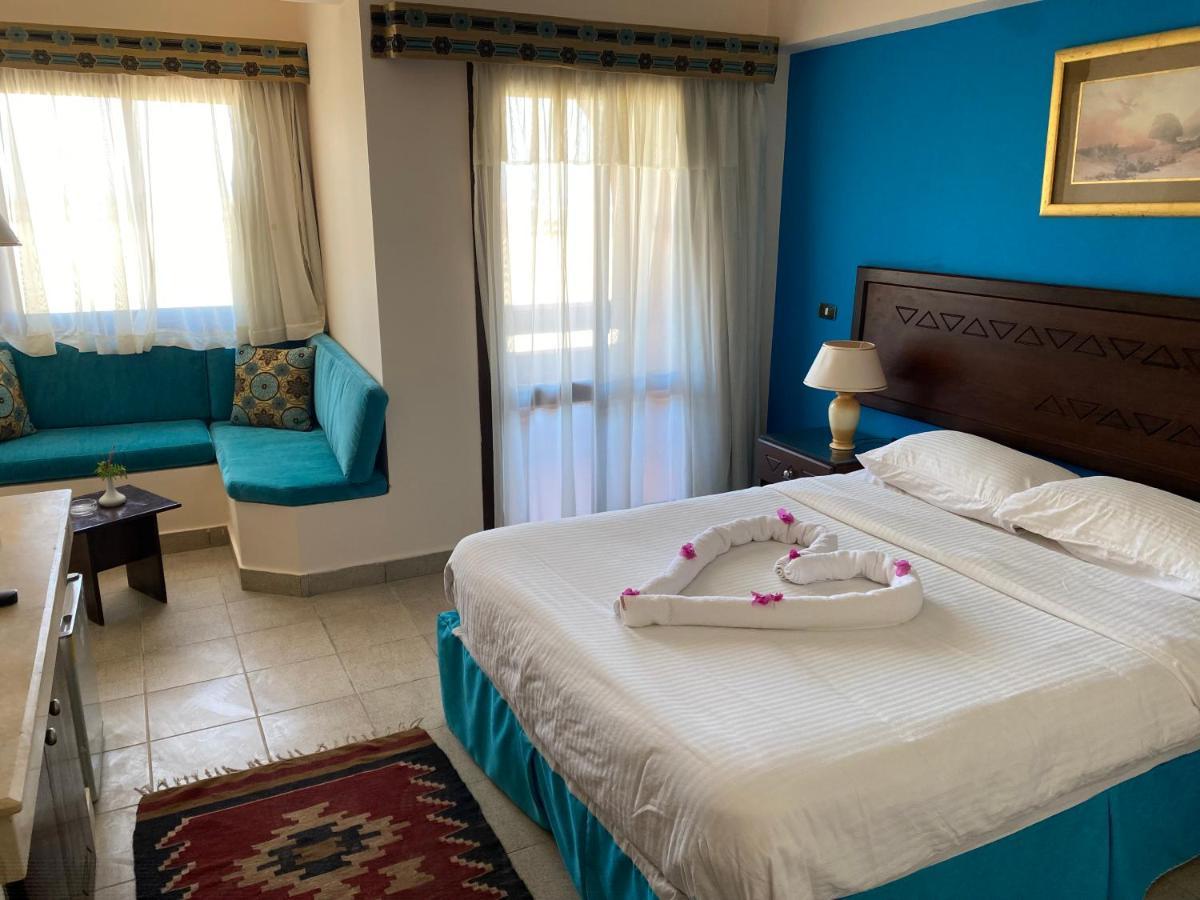 Marina View Port Ghalib Hotel Exterior photo